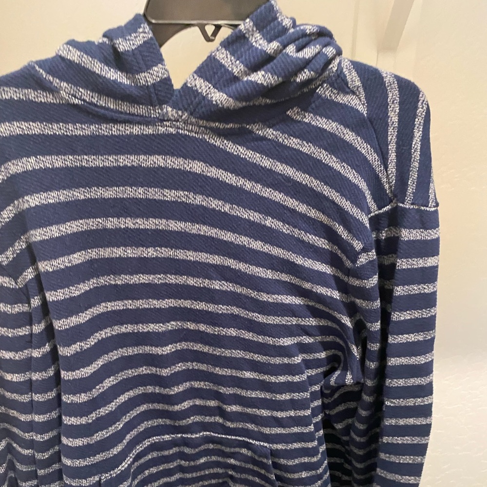 Old Navy Long Sleeve Pull Over Sweater with hood.
